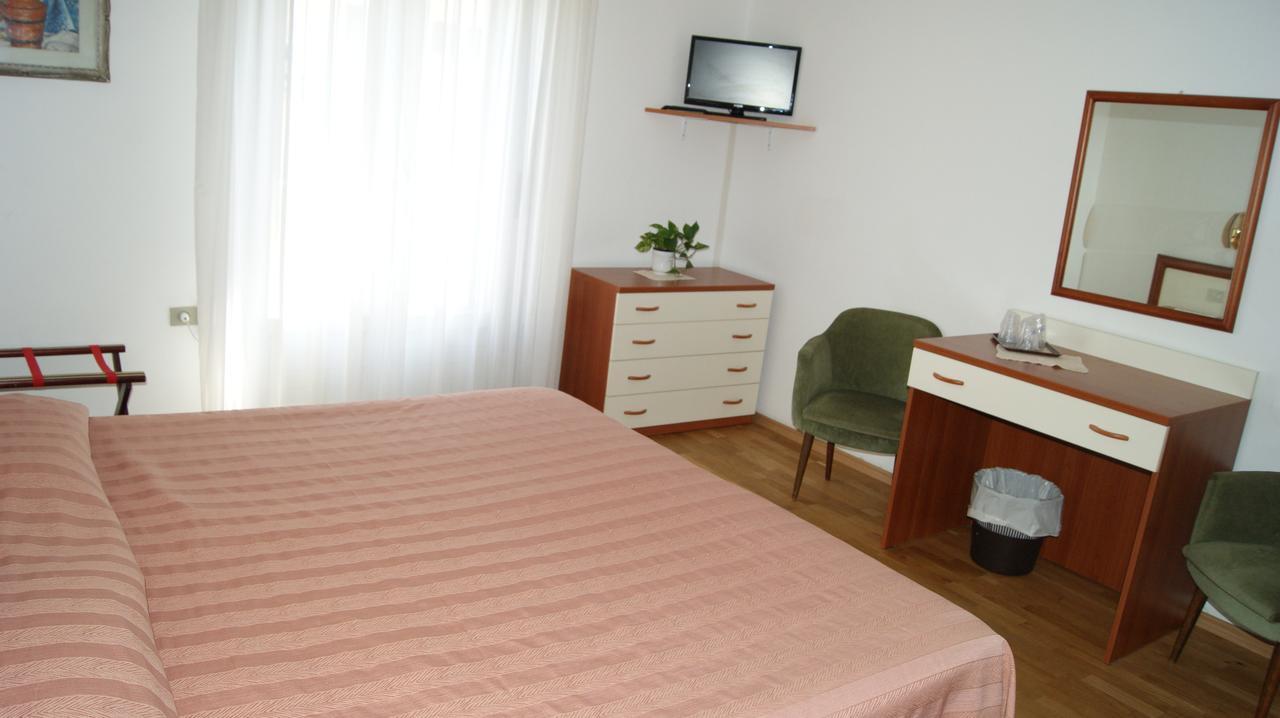 Hotel Milano Γκράντο Εξωτερικό φωτογραφία