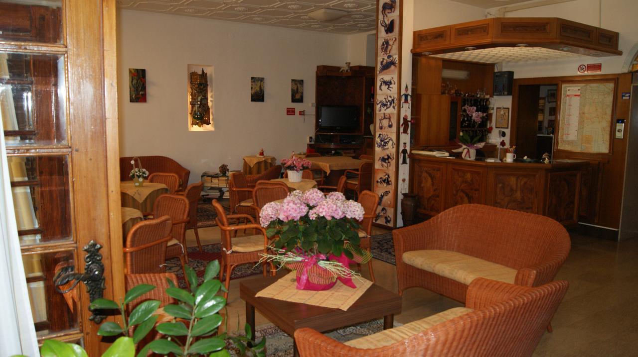 Hotel Milano Γκράντο Εξωτερικό φωτογραφία